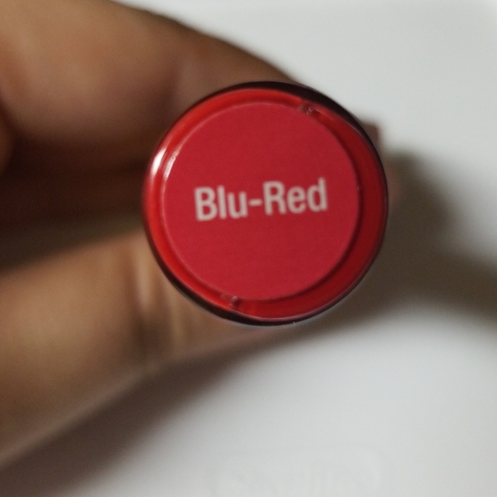 Blu-red Lipsense